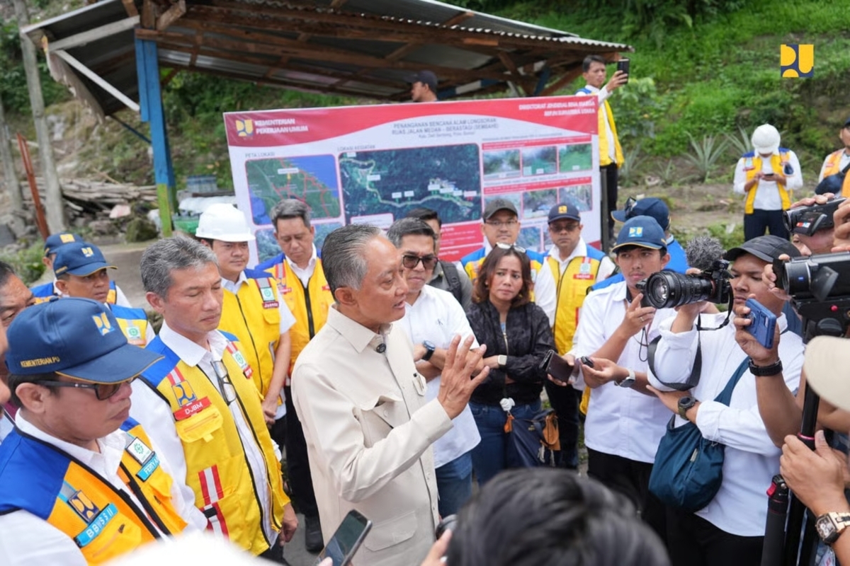 Kementerian PU Percepat Penanganan Longsor di Ruas Medan–Berastagi, Target Tuntas Desember 2025 Kementerian PU Percepat Penanganan Longsor di Ruas Medan–Berastagi, Target Tuntas Desember 2025