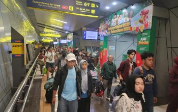 KAI Daop 2 Bandung Catat Tingginya Kedatangan Pelanggan Menggunakan KA KAI Daop 2 Bandung Catat Tingginya Kedatangan Pelanggan Menggunakan KA