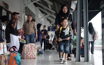 Masa Angkutan Nataru 2025/2026 Dimulai, KAI Divre I Sumut Siap Manjakan Penumpang dengan Tambahan Kursi dan Pengamanan Ekstra