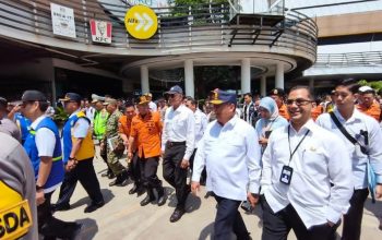 Kementerian PU Pastikan Kesiapan Jalan Nasional Banten dan Akses Merak Jelang Masa Libur Nataru 2025/2026 Kementerian PU Pastikan Kesiapan Jalan Nasional Banten dan Akses Merak Jelang Masa Libur Nataru 2025/2026
