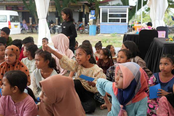 Gotong Royong BUMN, PTPN Group Salurkan Bantuan dan Layanan Kemanusiaan bagi Korban Banjir Pidie Jaya