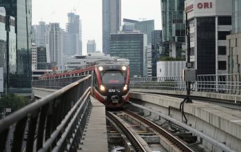 Makin Andal untuk Mobilitas Harian, Ketepatan Waktu LRT Jabodebek Tembus 99 Persen