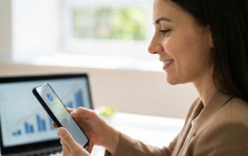 Pengaruh Centang Biru WhatsApp untuk Tingkatkan Penjualan