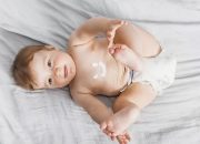 Kenali Kandungan Skincare Bayi: Mana yang Aman, Mana yang Sebaiknya Dihindari